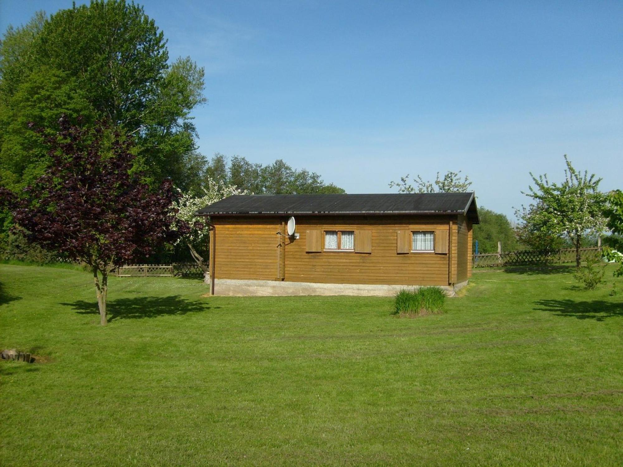 Lovely Bungalow Near Sea In Elmenhorst Kalkhorst Exterior foto